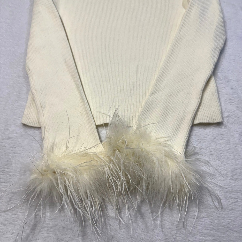 Aqua L Organic Cream Ribbed Mock Neck Feather Cuff Sweater Glam Statement NWT - Picture 3 of 9